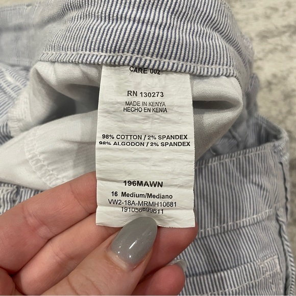 Riders by Lee Blue Striped Midrise Shorts - Picture 6 of 9